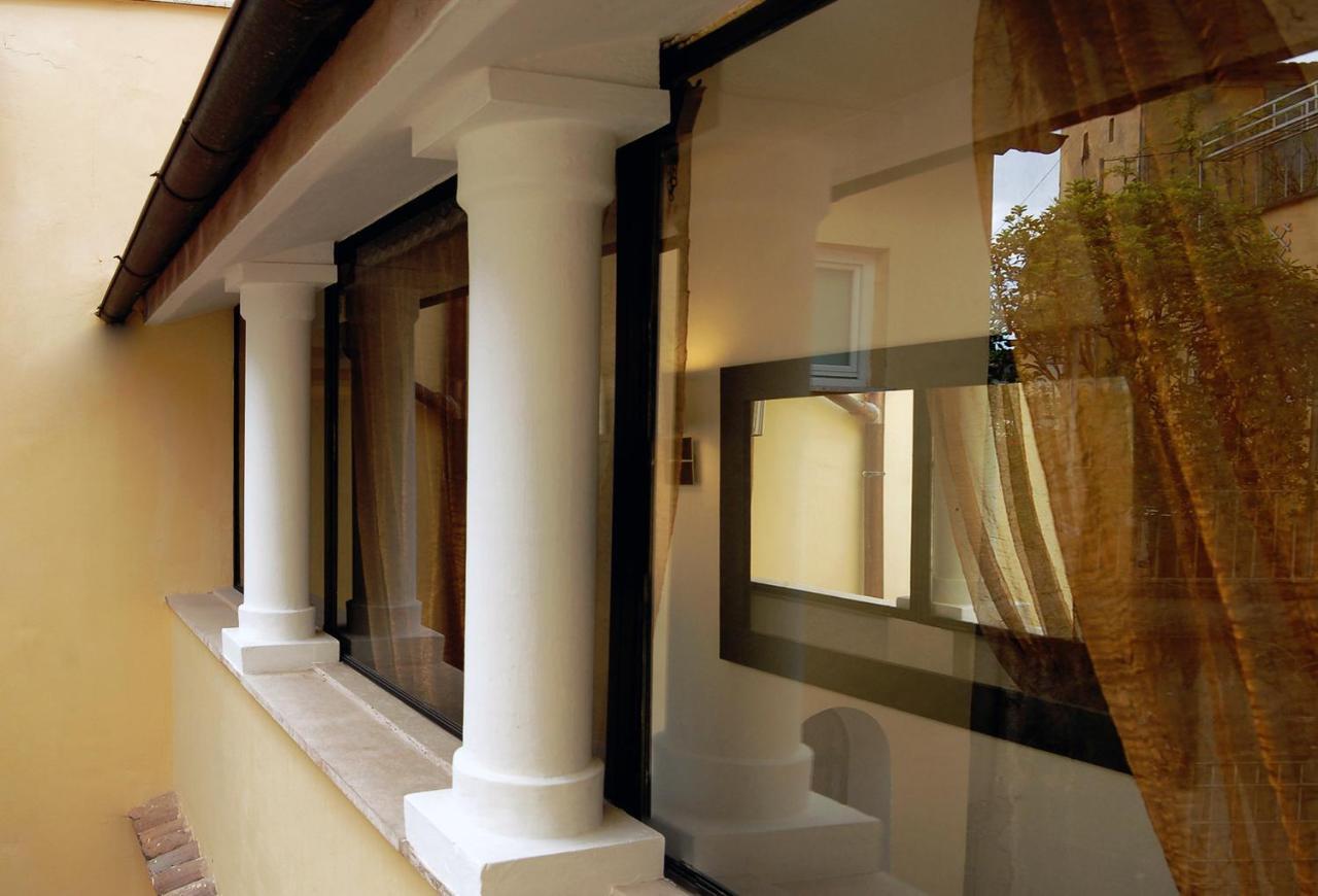 Navona Luxury 2*