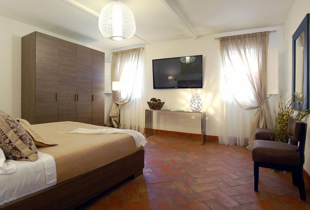 Navona Luxury 2*