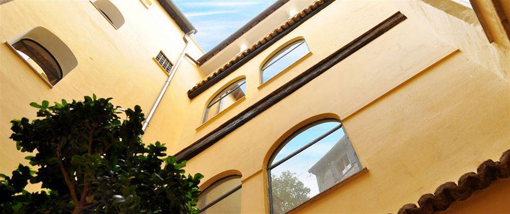 Navona Luxury 2*