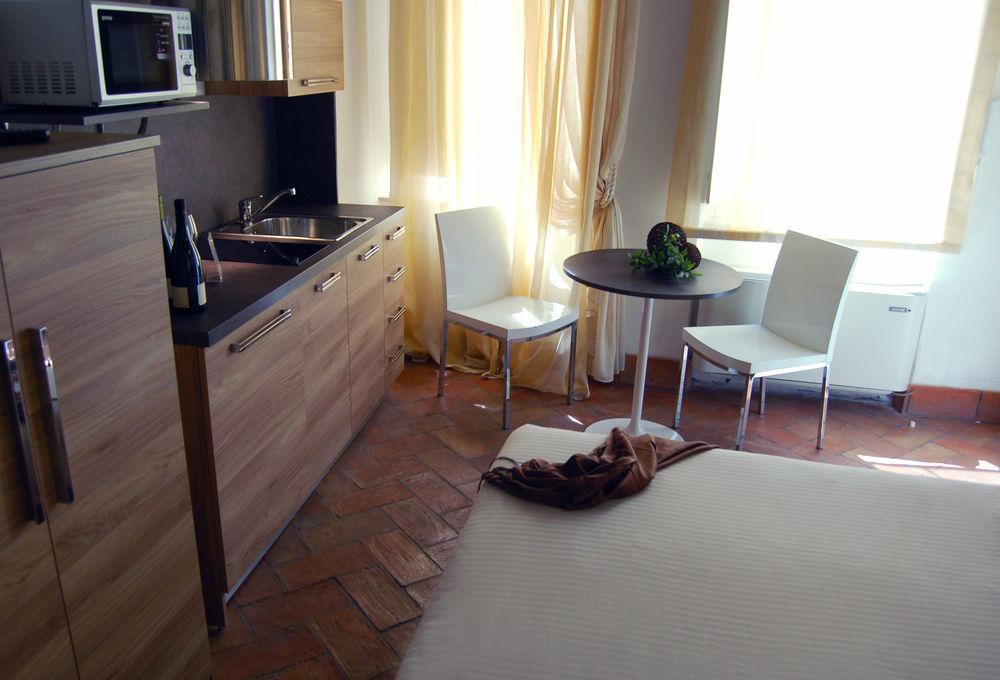 Navona Luxury Aparthotel