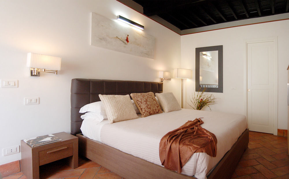 Navona Luxury Aparthotel