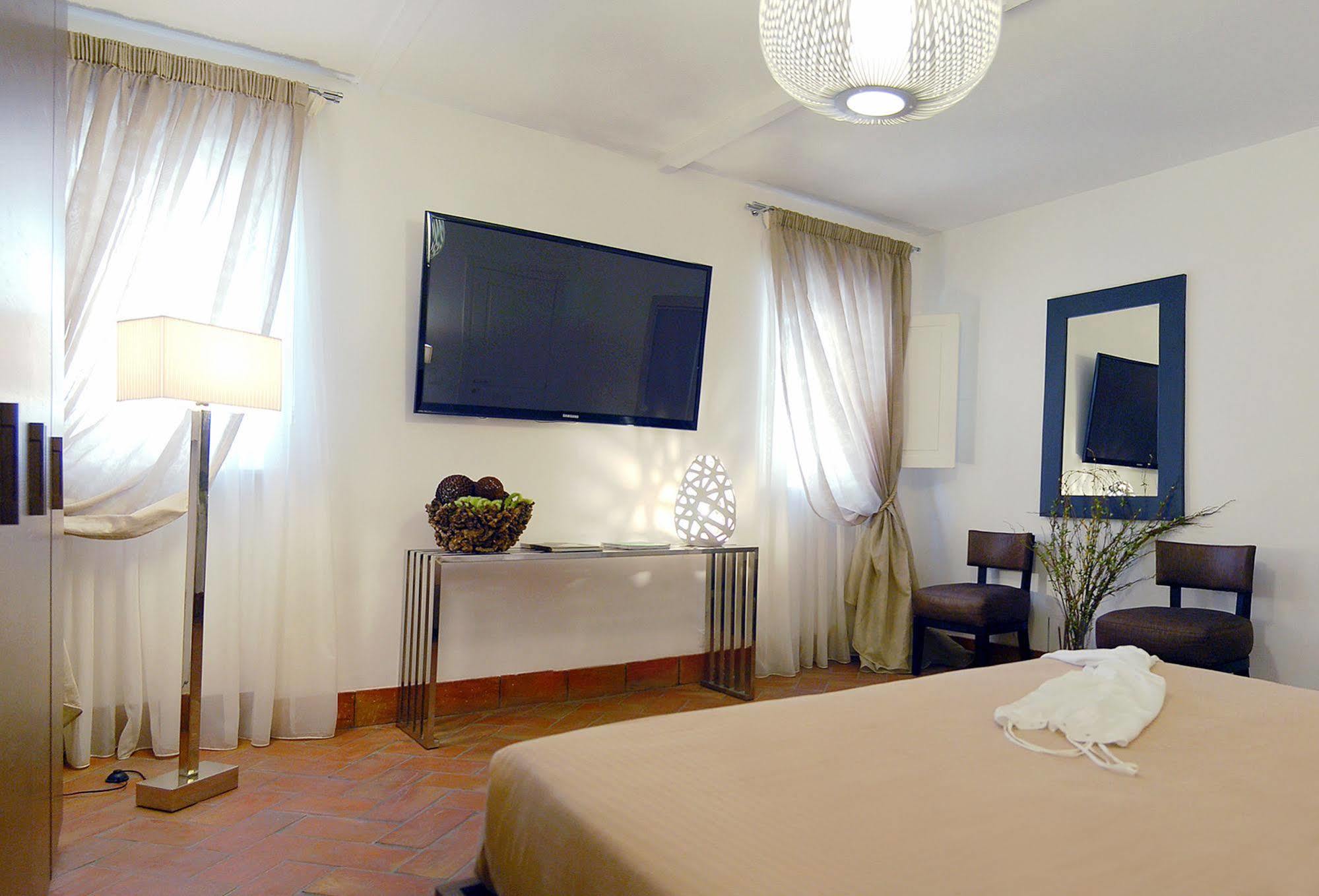 Aparthotel Navona Luxury 2*